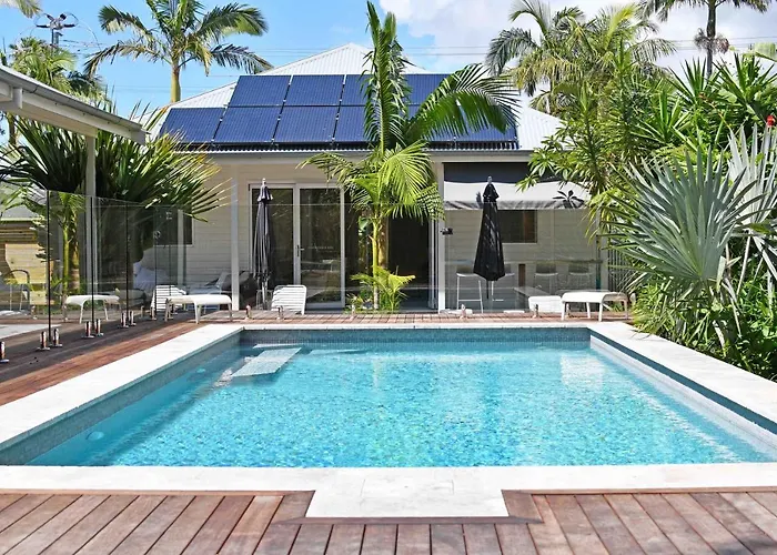 Byron Palms Guesthouse & Spa - Adults Only