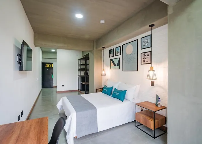 Loft 32 Medellin Living