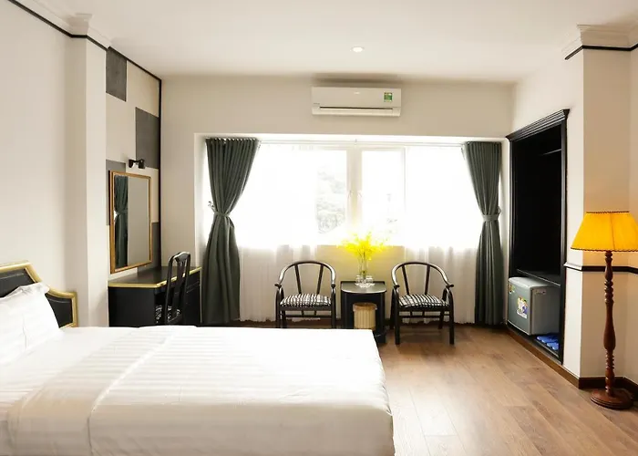 Сity center hotels New Star Inn Boutique -Near Ben Thanh Market