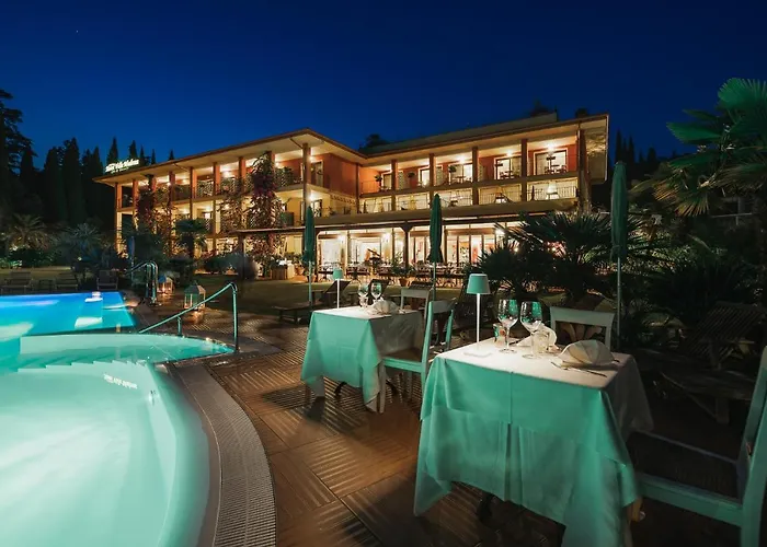 Villa Madrina Lovely And Dynamic Hotel