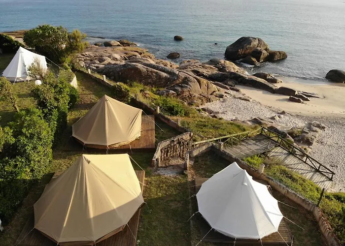 Camping & Glamping Muineira