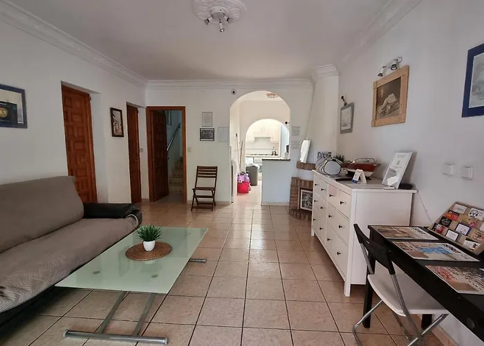 Roberto Guest House "Casa Compartida"
