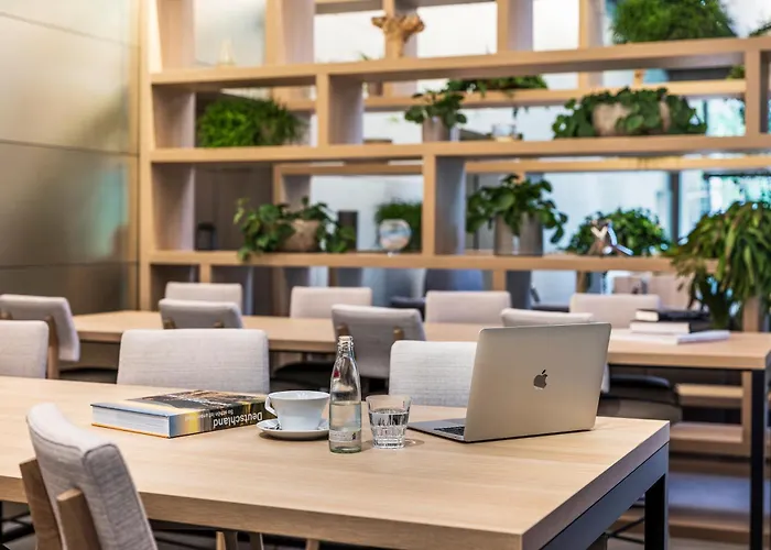 4 sterren hotel: Melia Frankfurt City