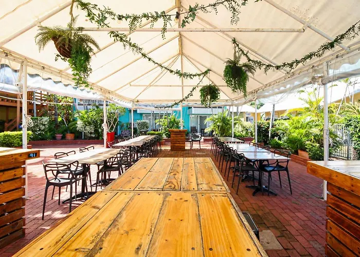 Whitsunstays - The Resort By The Sea