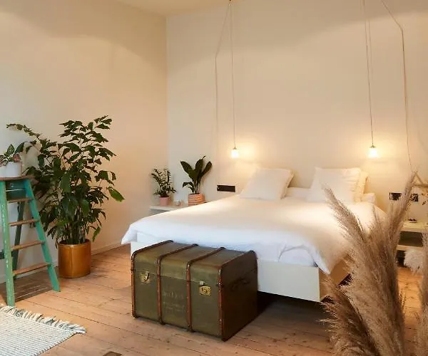 3 sterren hotel: Chambre D'Amis By Alix