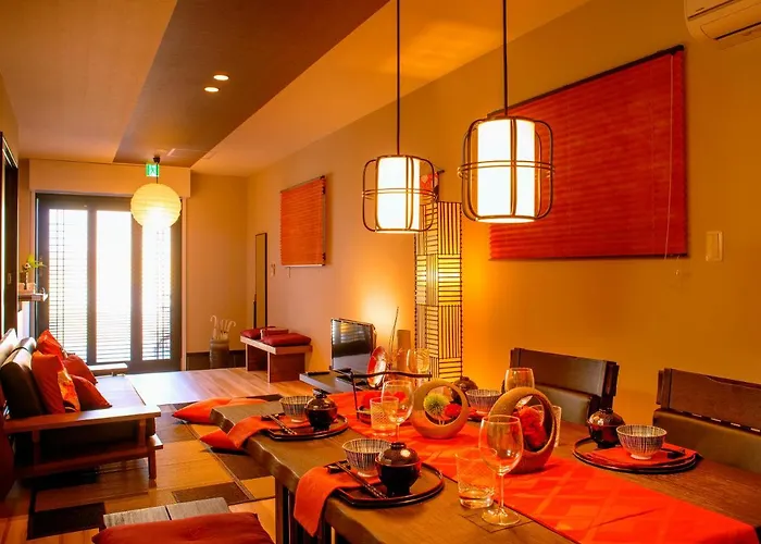 Hotel: Samurai House