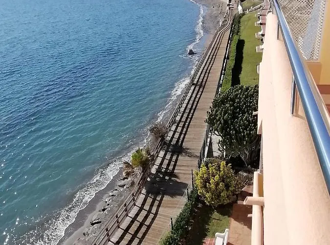 Hotel cerca del colegio: Grand Amour