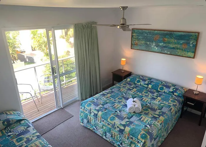 Villa: Unit 1 Sunbird On Lamond