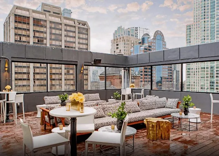 Boutique hotel only: The Chicago Hotel Collection Magnificent Mile