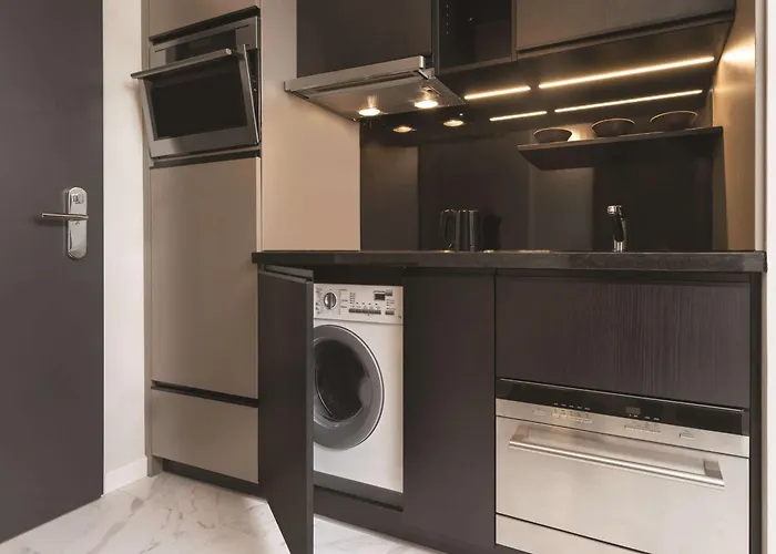 Adina Apartment Hotel Frankfurt Westend