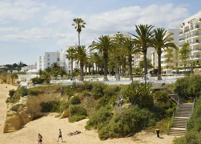 Apartamentos Turisticos Lindomar