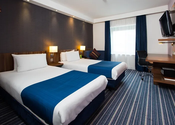 Holiday Inn Express London-Wimbledon-South, An Ihg