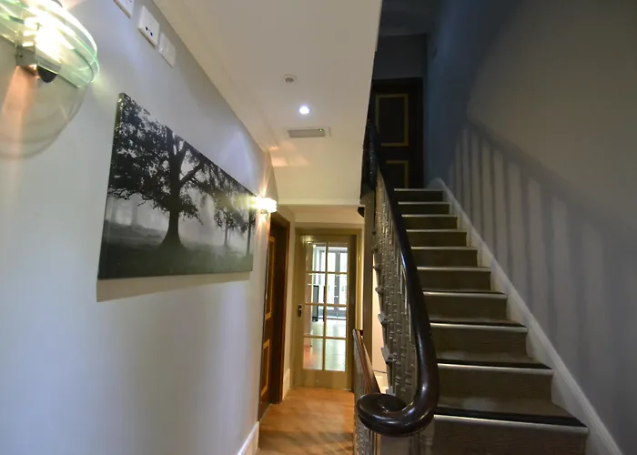 Alojamentos: Hyde Park Suites
