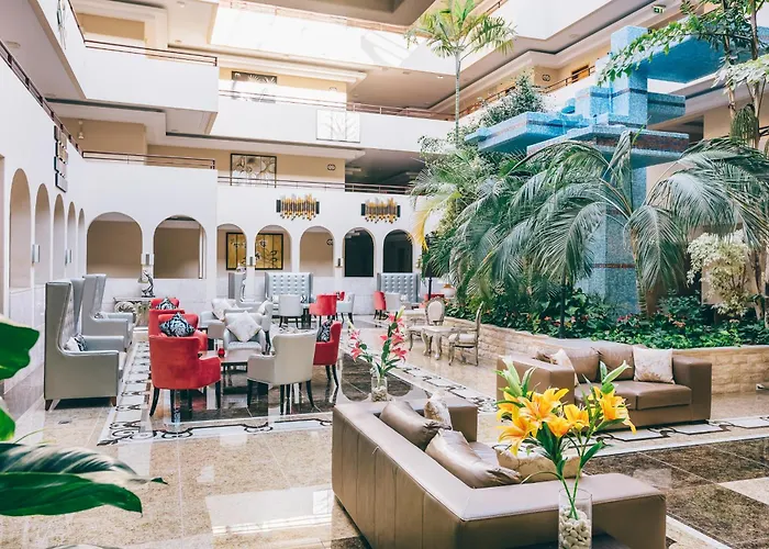 Resort: Grand Muthu Forte Da Oura