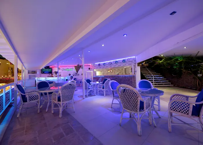 3 star hotel: Sky Nova Hotel & Suites