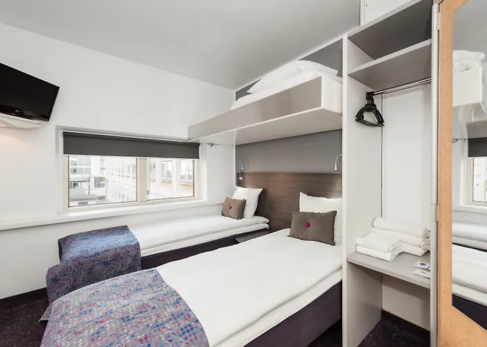  Cabinn Scandinavia