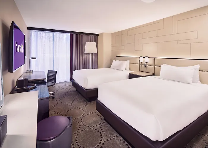 Romantic hotel: Harrah'S Las Vegas, A Caesars Destination