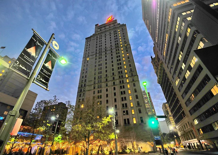 Family Hotel: Magnolia Hotel Downtown Dallas
