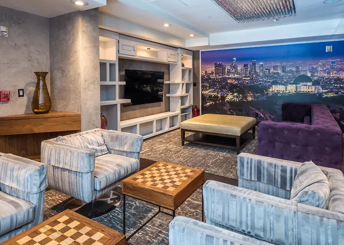  O , Trademark Collection By Wyndham