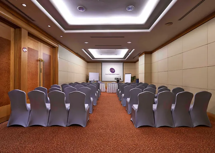 Luxury hotel only: Corus Klcc