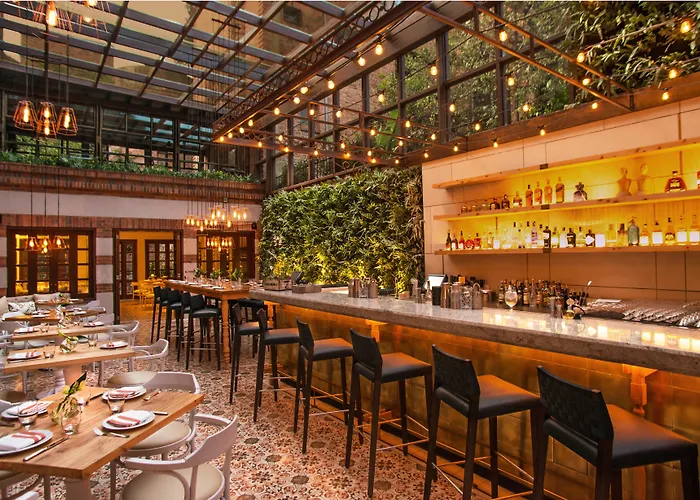 Four Seasons Casa Medina