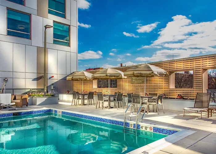 Hotel with Tennis: Hyatt Place Washington D.C./National Mall