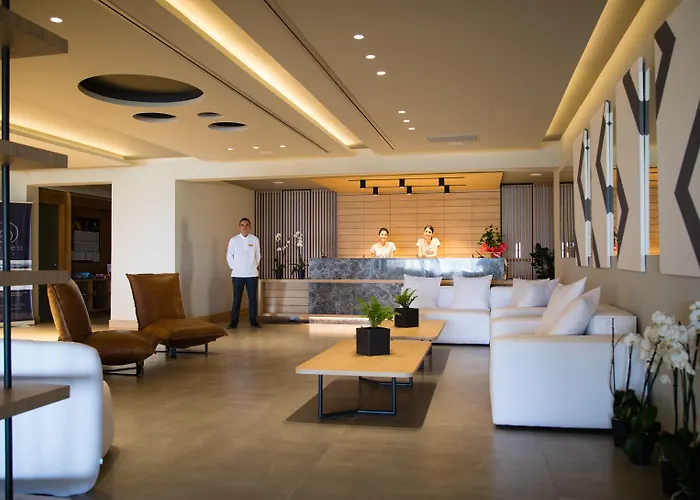 Golf hotels Ikones Seafront Luxury Suites (Adults Only)