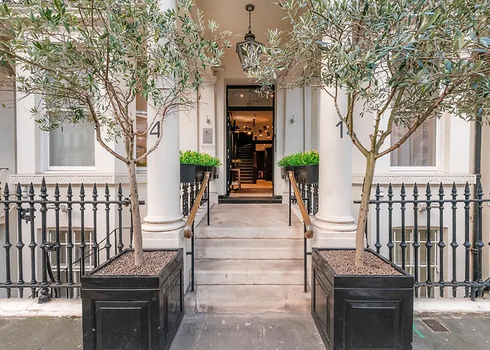 Claverley Court Apartments Knightsbridge