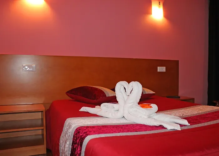 Alojamento com o café da manhã Apenas: Guesthouse Monte Carlo