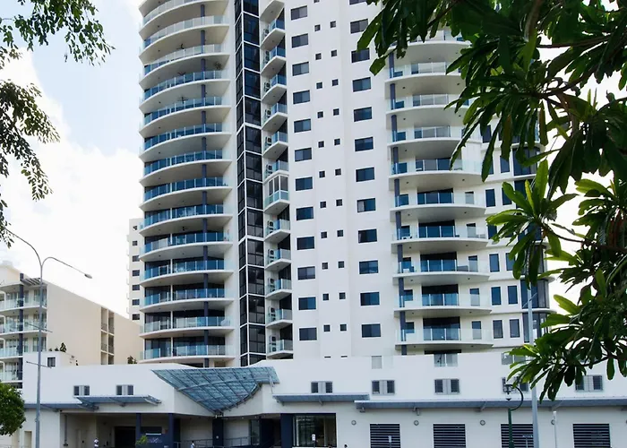 Piermonde Apartments Cairns