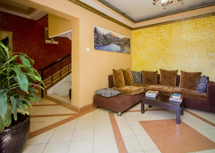 Hotel with view: Capital Heights Hotel