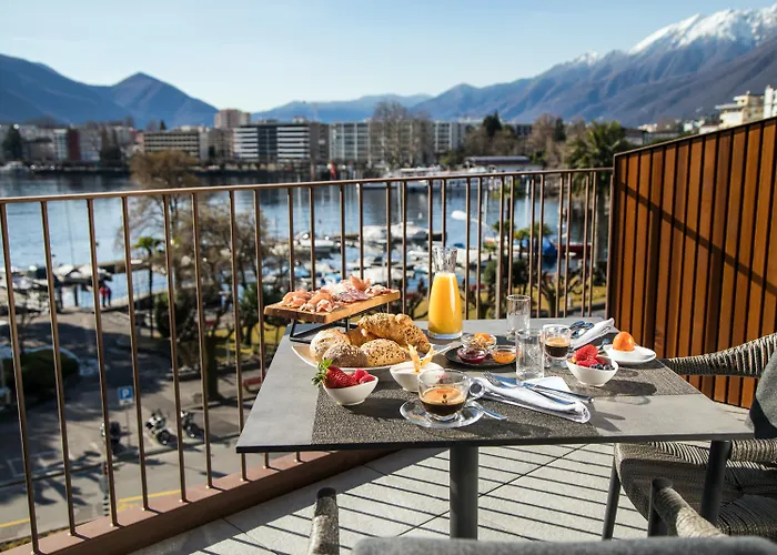 4 Sterne Hotels Lago Maggiore - Welcome!