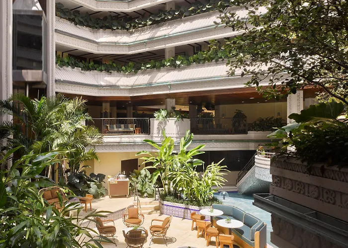 Hotel with view: Mayfair House Hotel & Garden