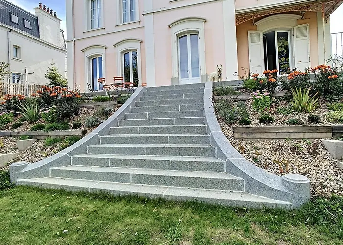 Maison Lacase