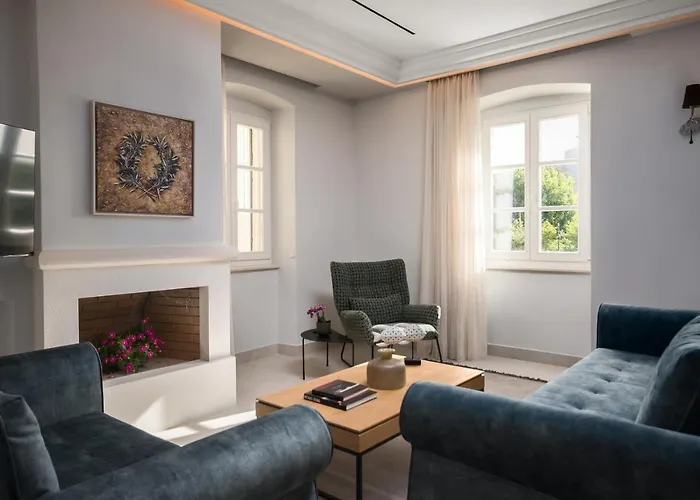 New York Luxury Suites