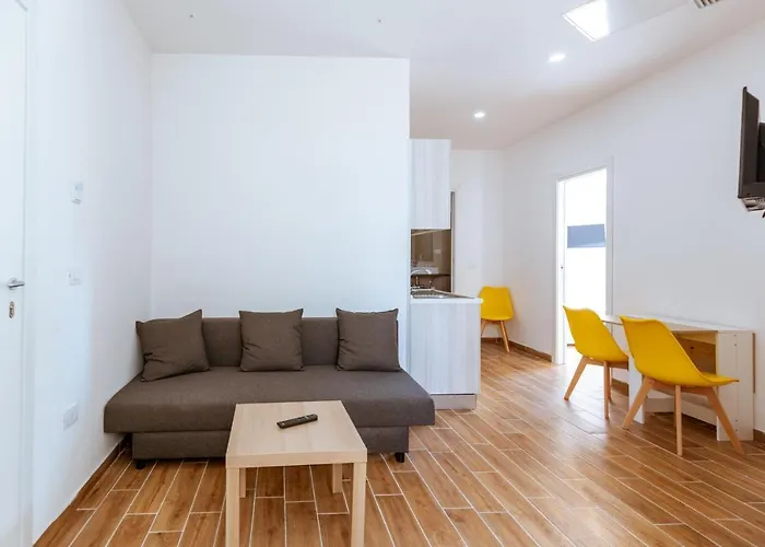 Central House - Apartments In Naples