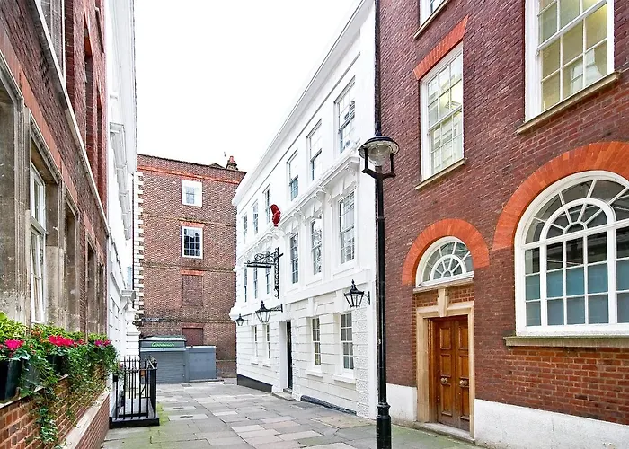 Villa: Eldon Chambers Pod 7 By City Living London