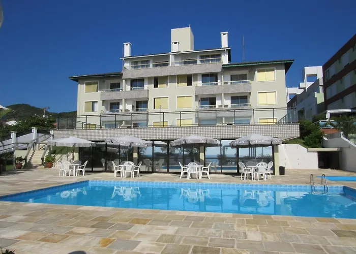  Entremares Residence