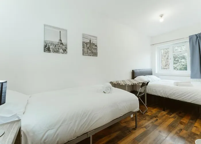 Gastenverblijf: Upton Park Bedrooms 25 Min To Central London