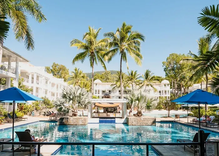 Hotel with Tennis: The Beach Club Premium Private Apartments