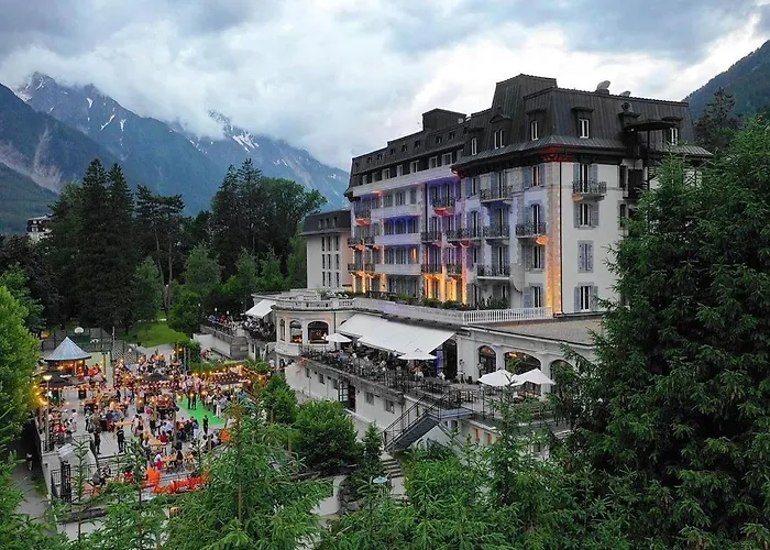 Hotel Ping Pong: La Folie Douce Hotels Chamonix