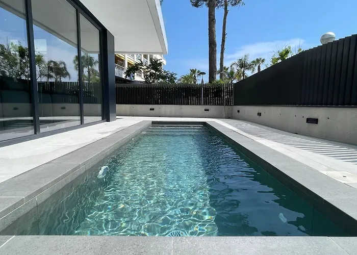 Rentalmar Suites Salou Families Only