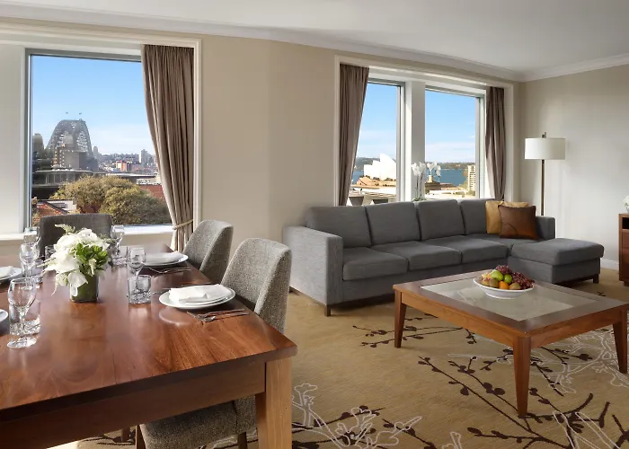 Luxury hotel only: Shangri-La Sydney