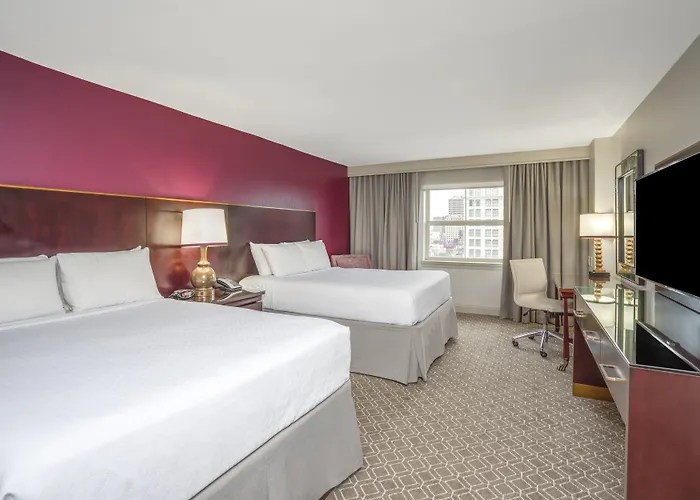 Jacuzzi hotel: Crowne Plaza New Orleans French Qtr - Astor By Ihg