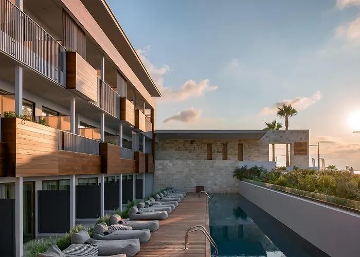 Golf hotels Ikones Seafront Luxury Suites (Adults Only)