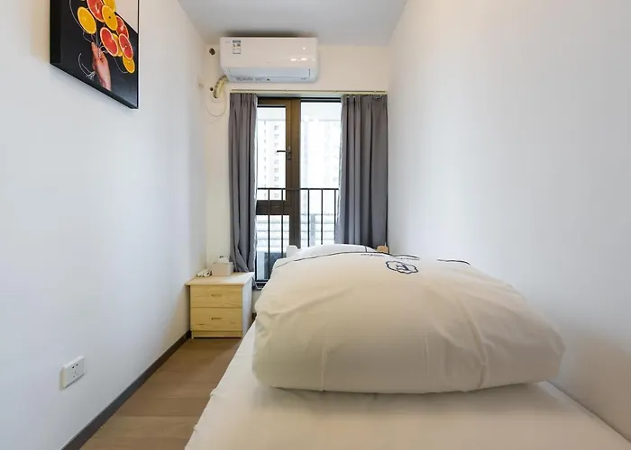 Wesu Weisu Executive Apartment Shenzhen Shenda Metro Store
