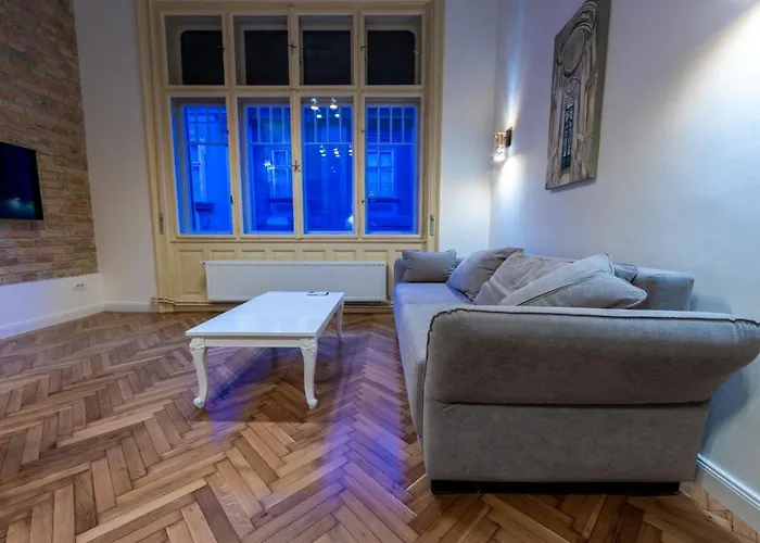 Visaj Deluxe Downtown