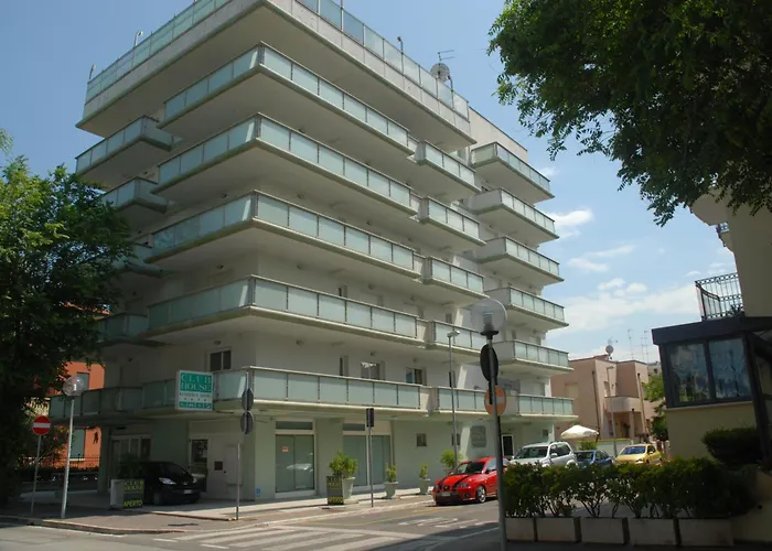 Residence Hotel Club House