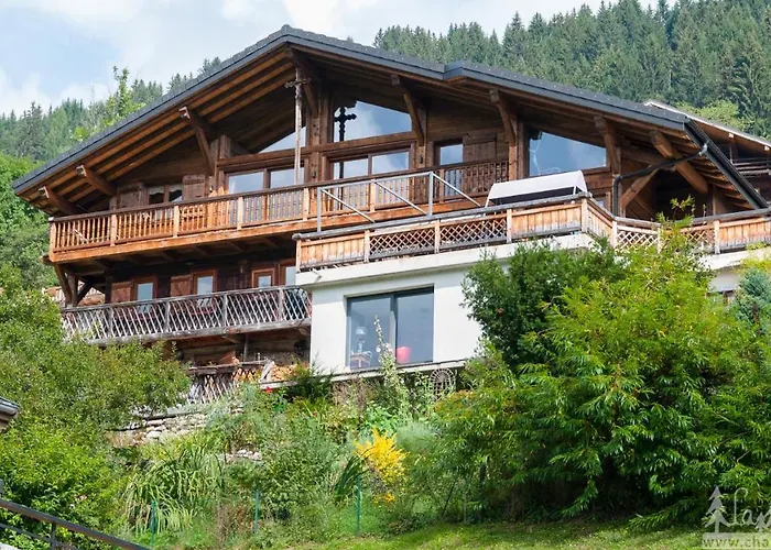 Hotel pres du College: Chalet La Voraz