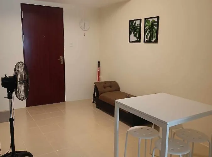 Villa: Urban Deca Homes Manila